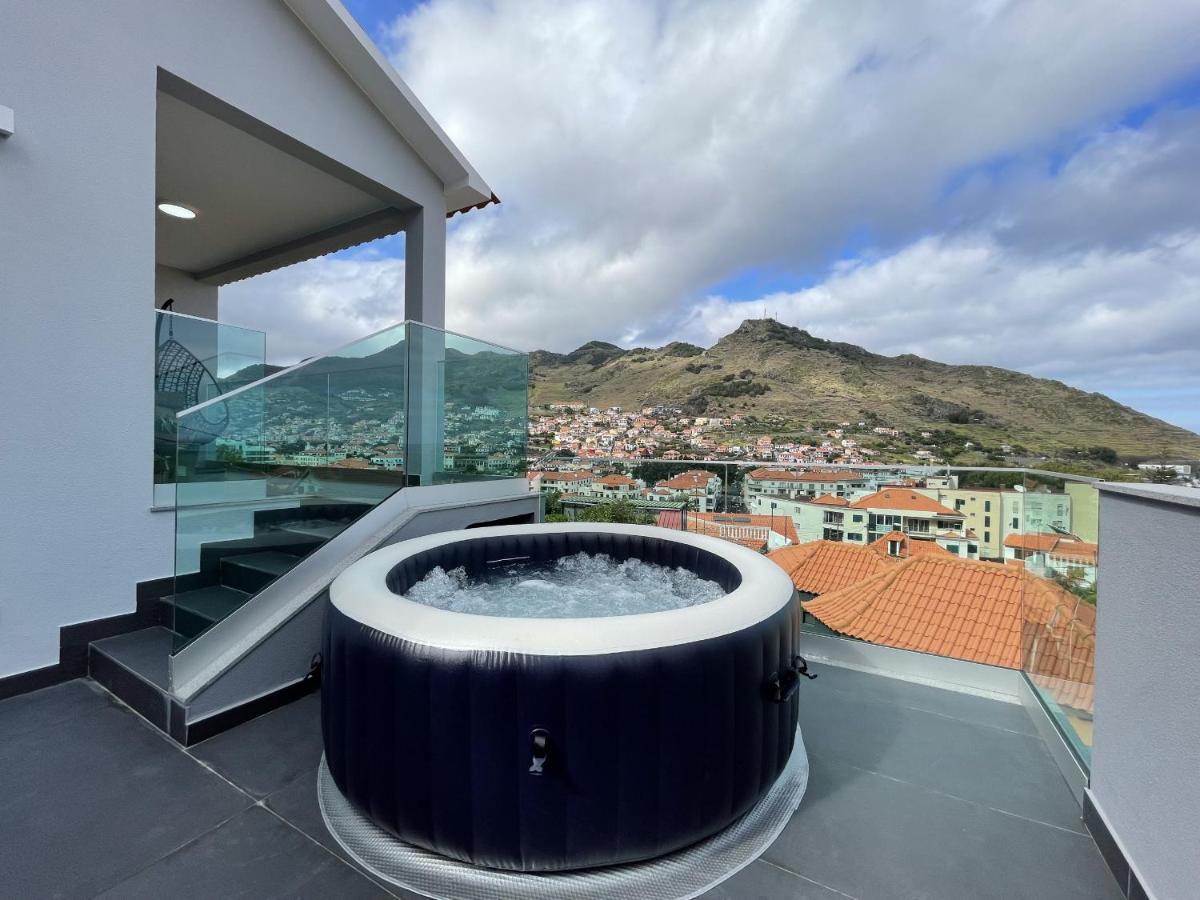 Rose House By Atlantic * Machico (Madeira)