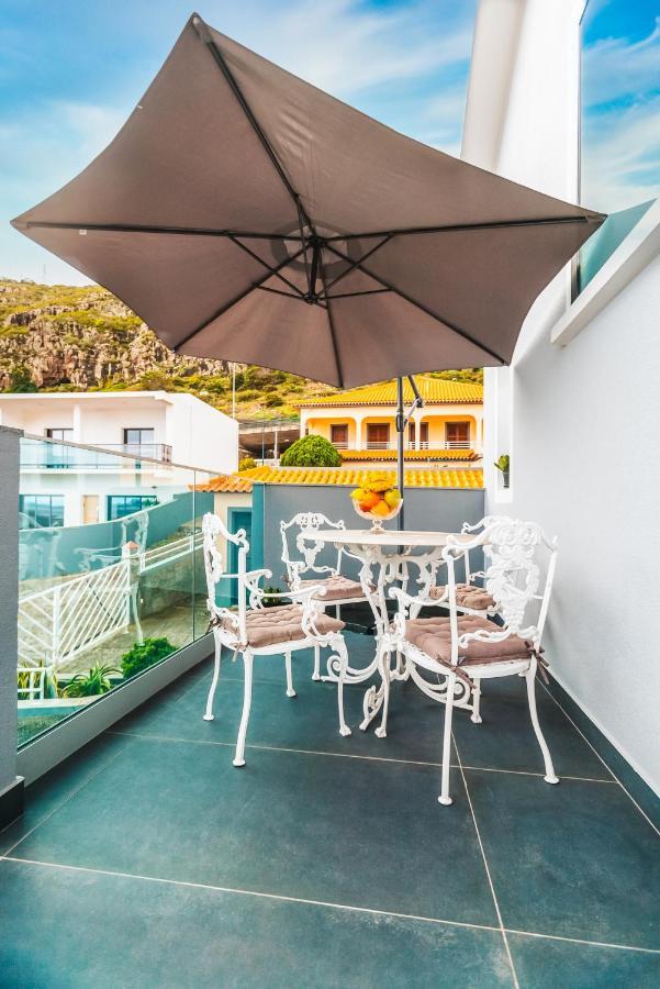 Rose House By Atlantic * Machico (Madeira)